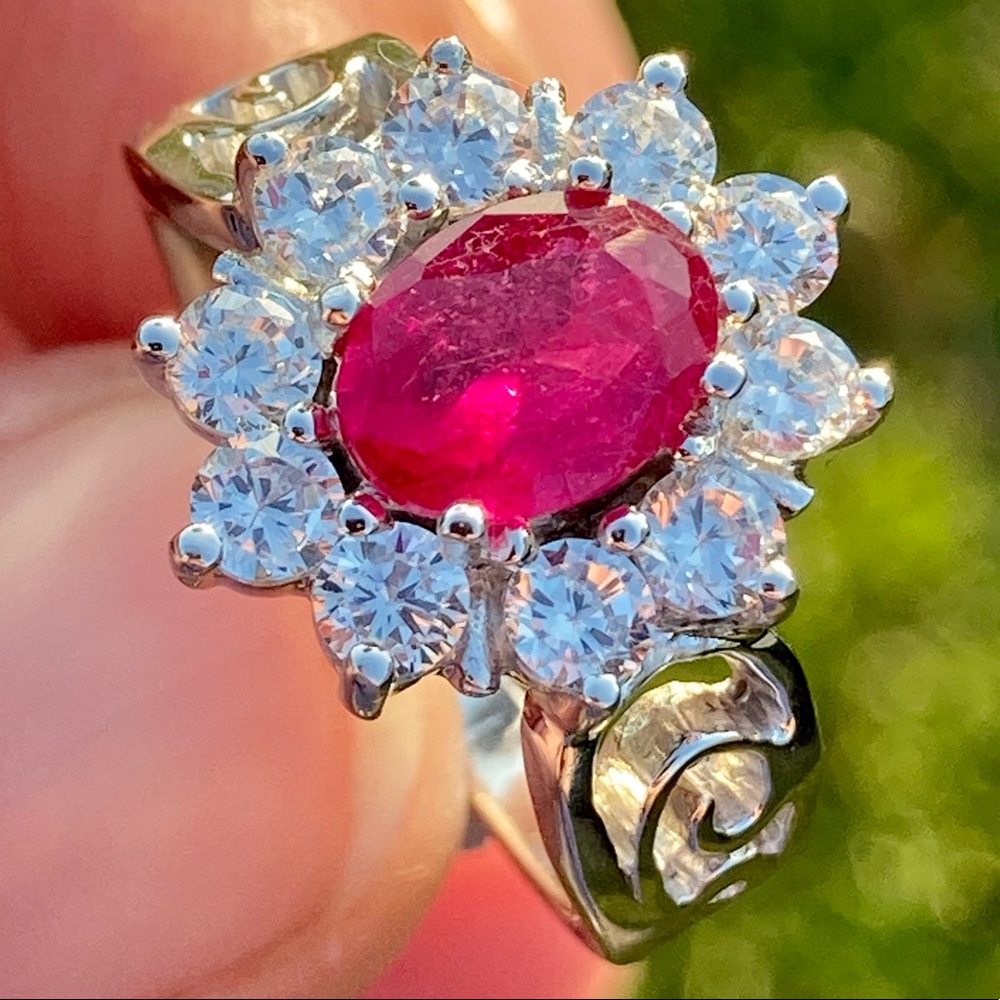 Sparkling Genuine Ruby Ring - Picture 11 of 12